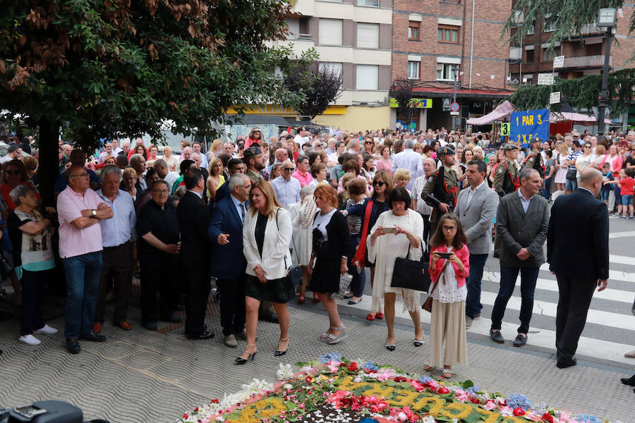 La localidad se ha llenado con motivo de estas celebración local. 