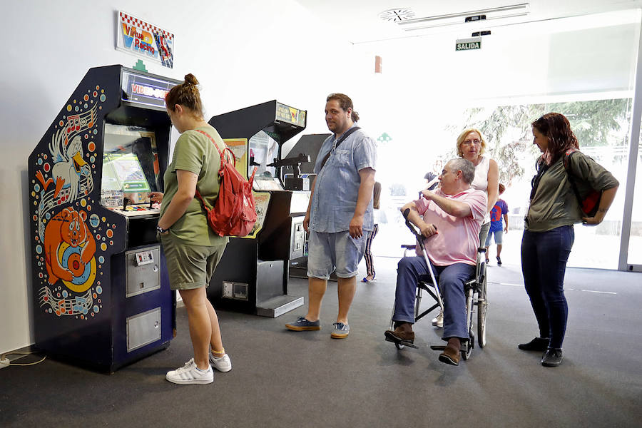 Fortnite, Overwatch o League of Legends son algunos de los juegos que se pueden probar en el pabellón Liberbank del recinto ferial y que están haciendo las delicias entre los visitantes a Metrópoli.