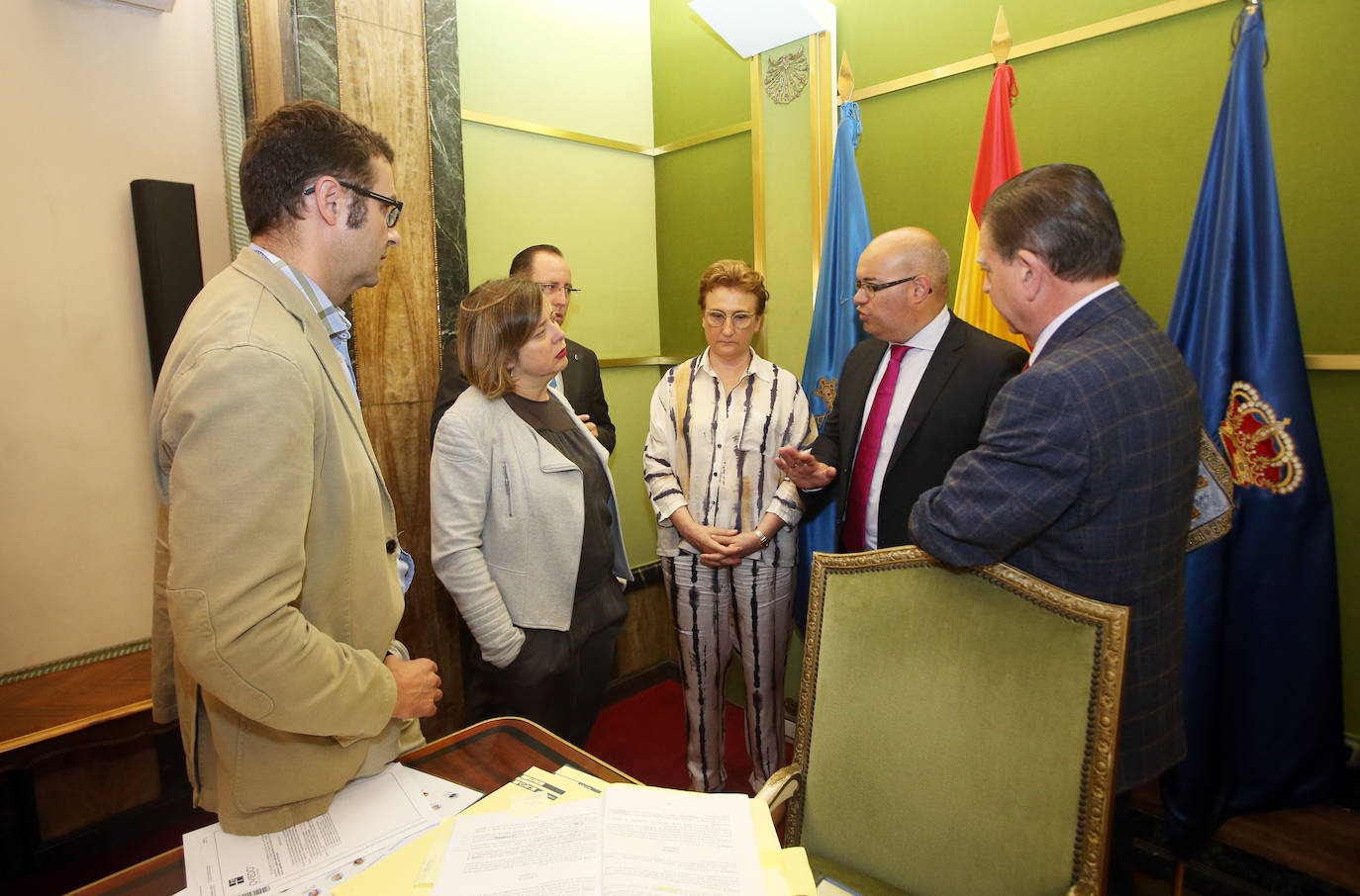 Fotos: Primer pleno del Ayuntamiento de Oviedo