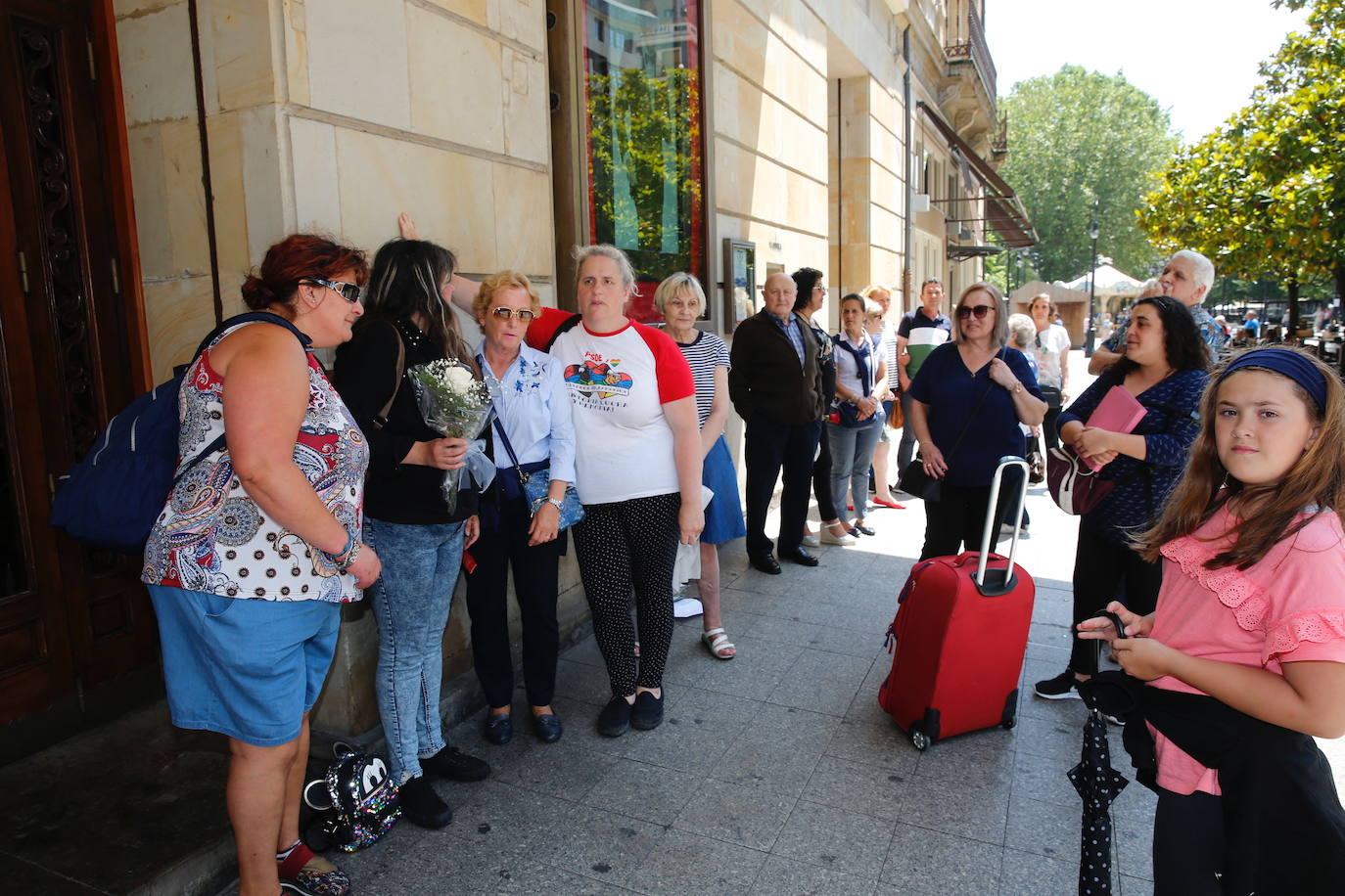 Fotos: Gijón espera a Arturo Fernández en el Jovellanos