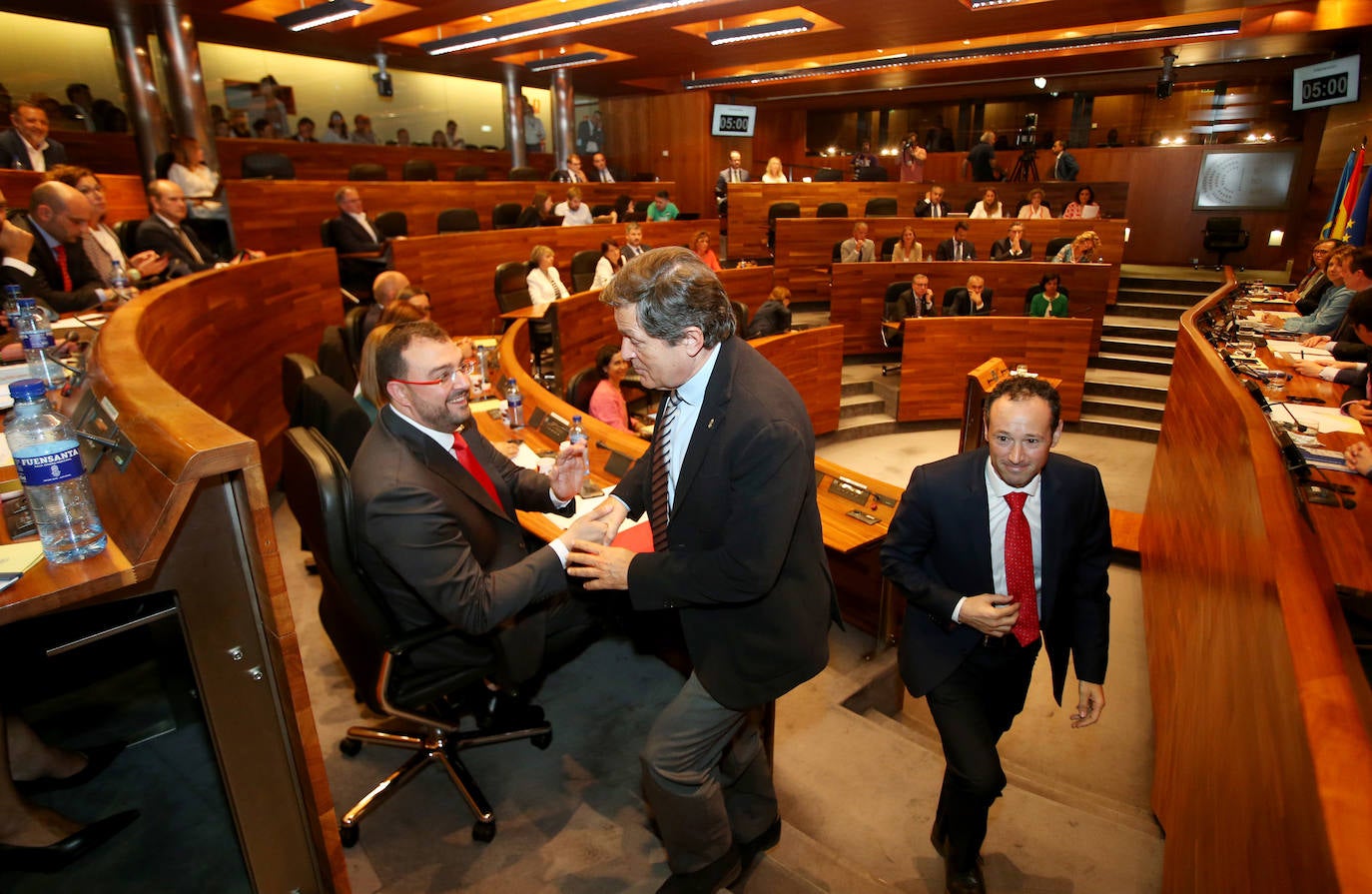 Tras el discurso de investidura de Adrián Barbón, hoy es el turno de intervención de los siete grupos en la Junta General