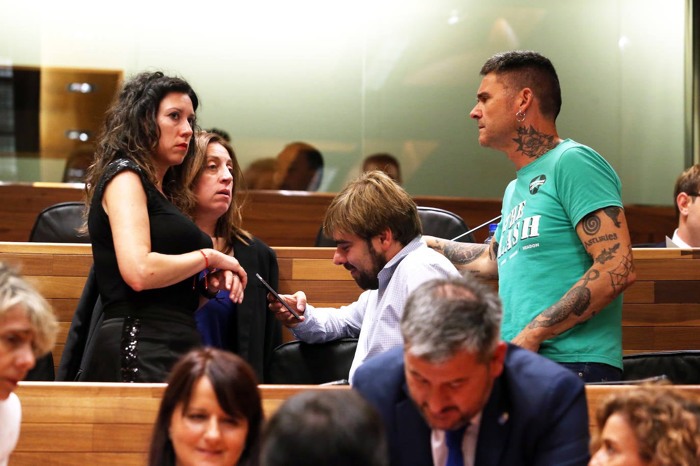 Tras el discurso de investidura de Adrián Barbón, hoy es el turno de intervención de los siete grupos en la Junta General