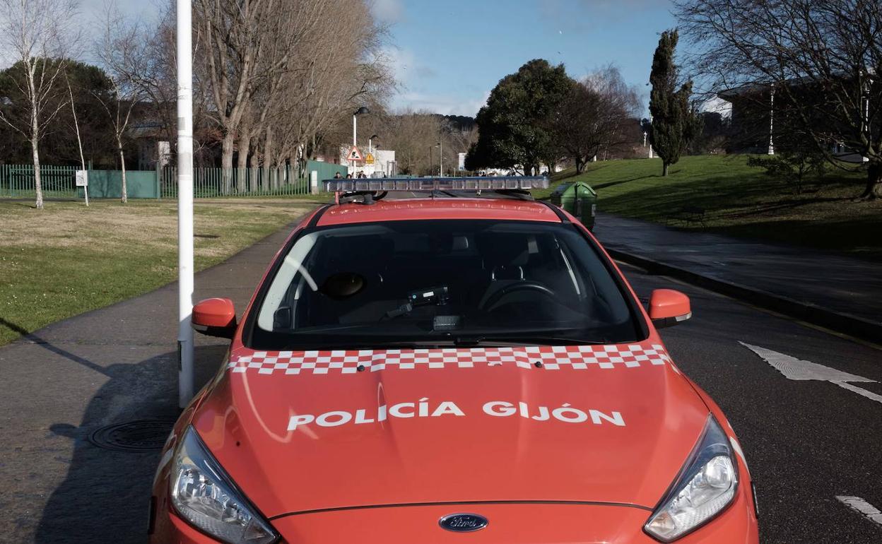 Dos mujeres, expareja, detenidas en Gijón por agresiones mutuas durante una discusión 