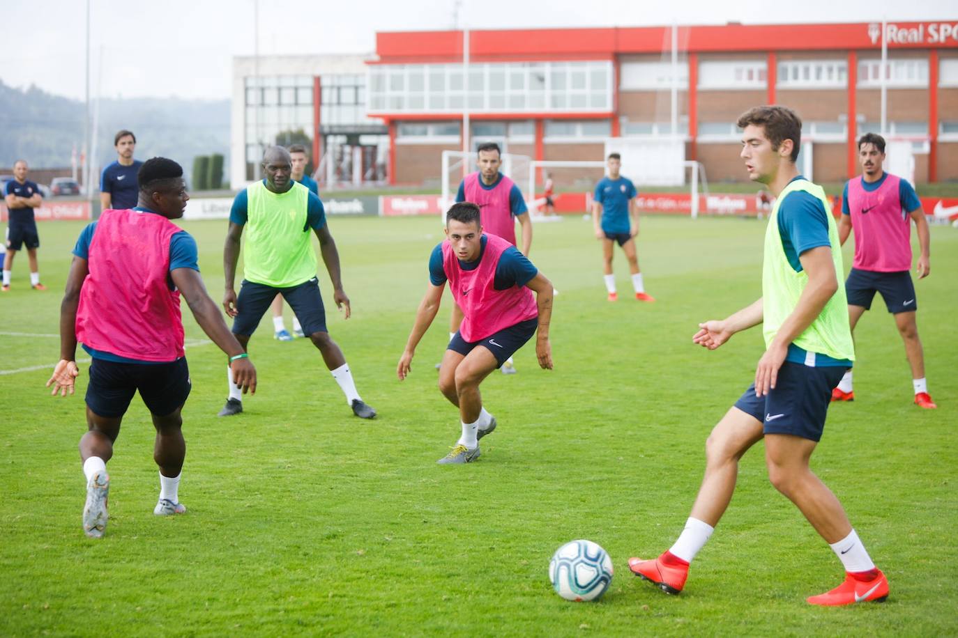 Fotos: Entrenamiento del Sporting (18/07/2019)