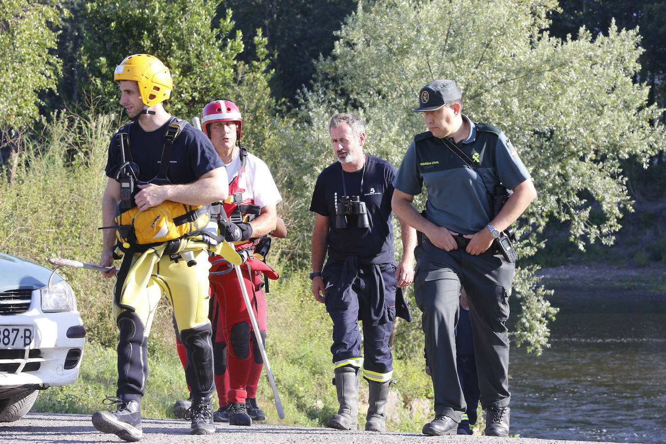 Carlos Antonio Rosario, de origen dominicano y residente en Avilés, estaba con otros cuatro amigos, que le vieron hundirse en el agua