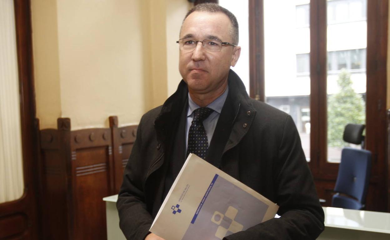 Pablo Fernández Muñiz asume la cartera de Sanidad