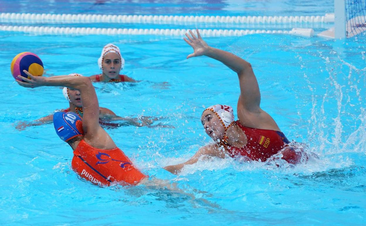 Un momento del partido entre españa y Holanda. 