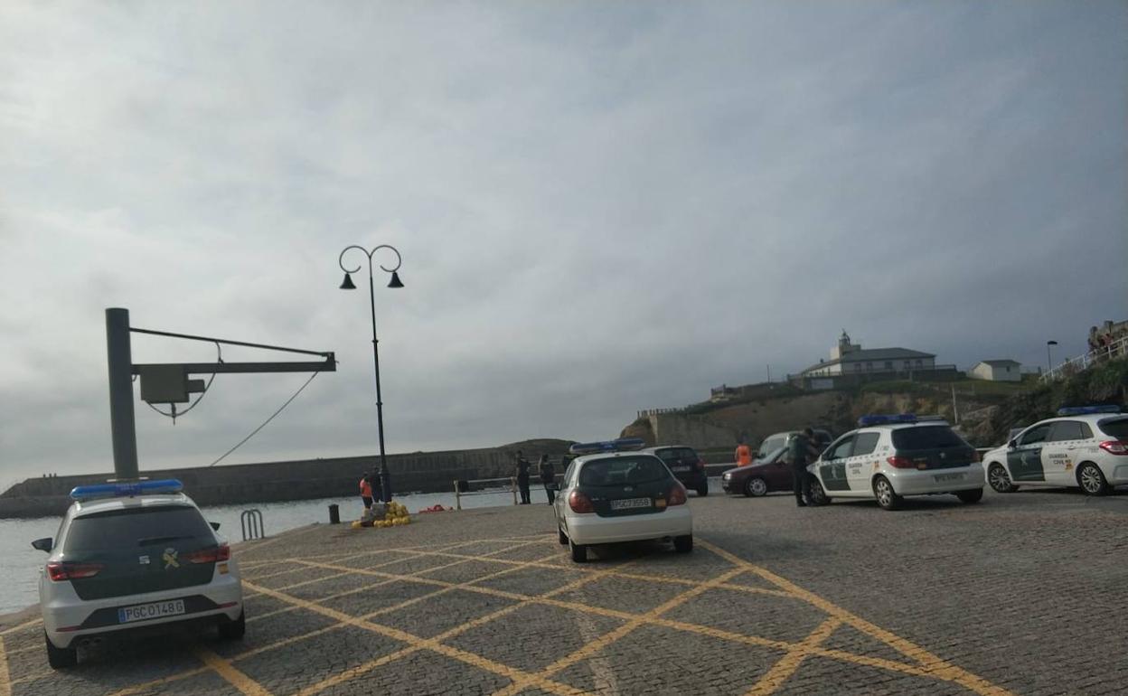 Punta del muelle de Tapia de Casariego. 