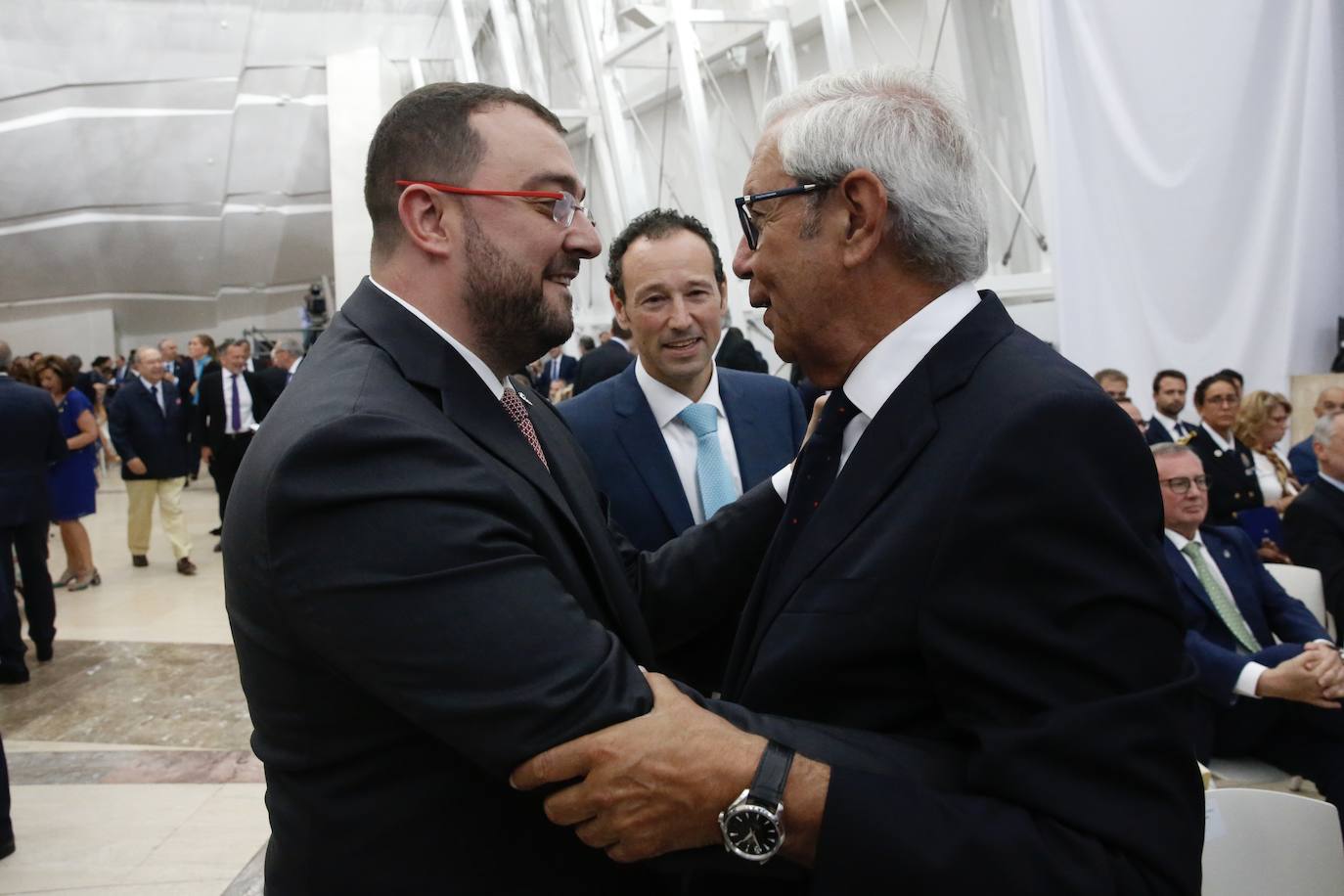 El expresidente del Principado Javier Fernández fue homenajeado este mediodía en Galicia por el gobierno de Núñez Feijóo.