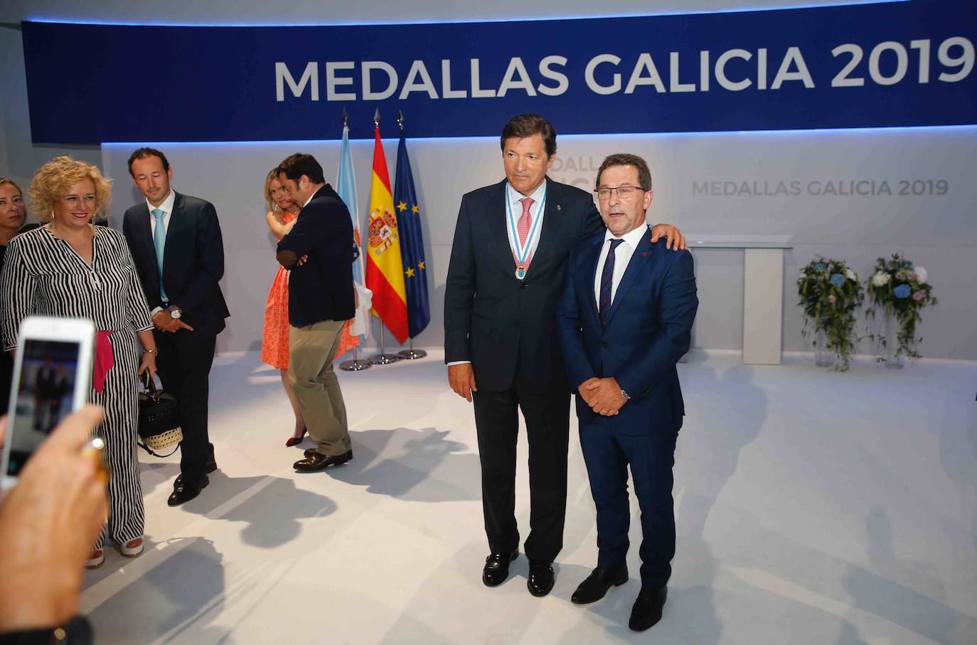 El expresidente del Principado Javier Fernández fue homenajeado este mediodía en Galicia por el gobierno de Núñez Feijóo.