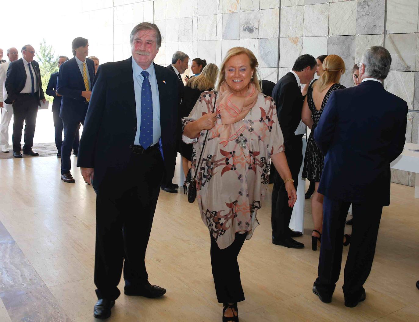 El expresidente del Principado Javier Fernández fue homenajeado este mediodía en Galicia por el gobierno de Núñez Feijóo.