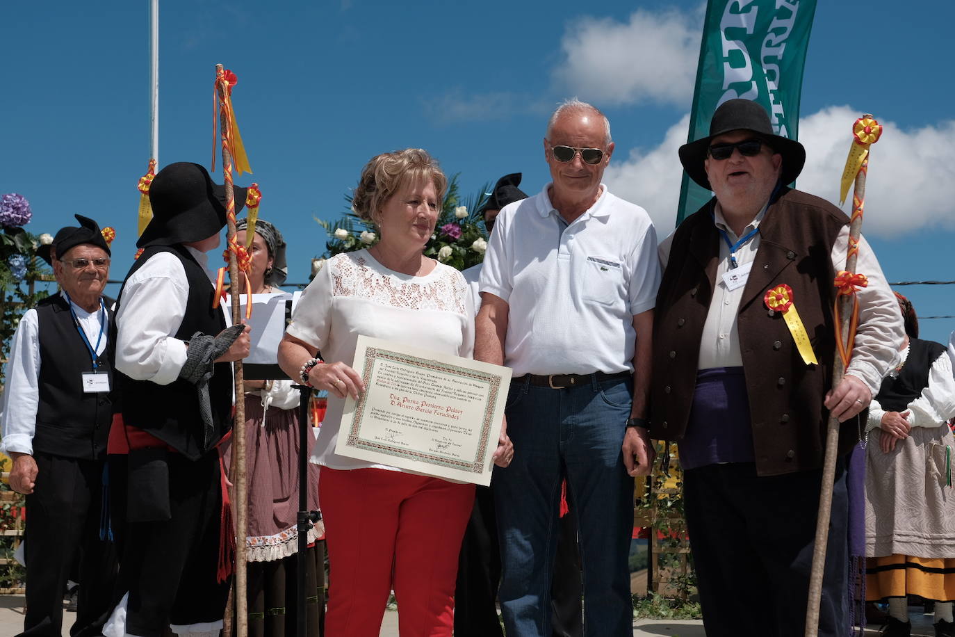 Un año más hubo boda vaqueira como manda la tradición