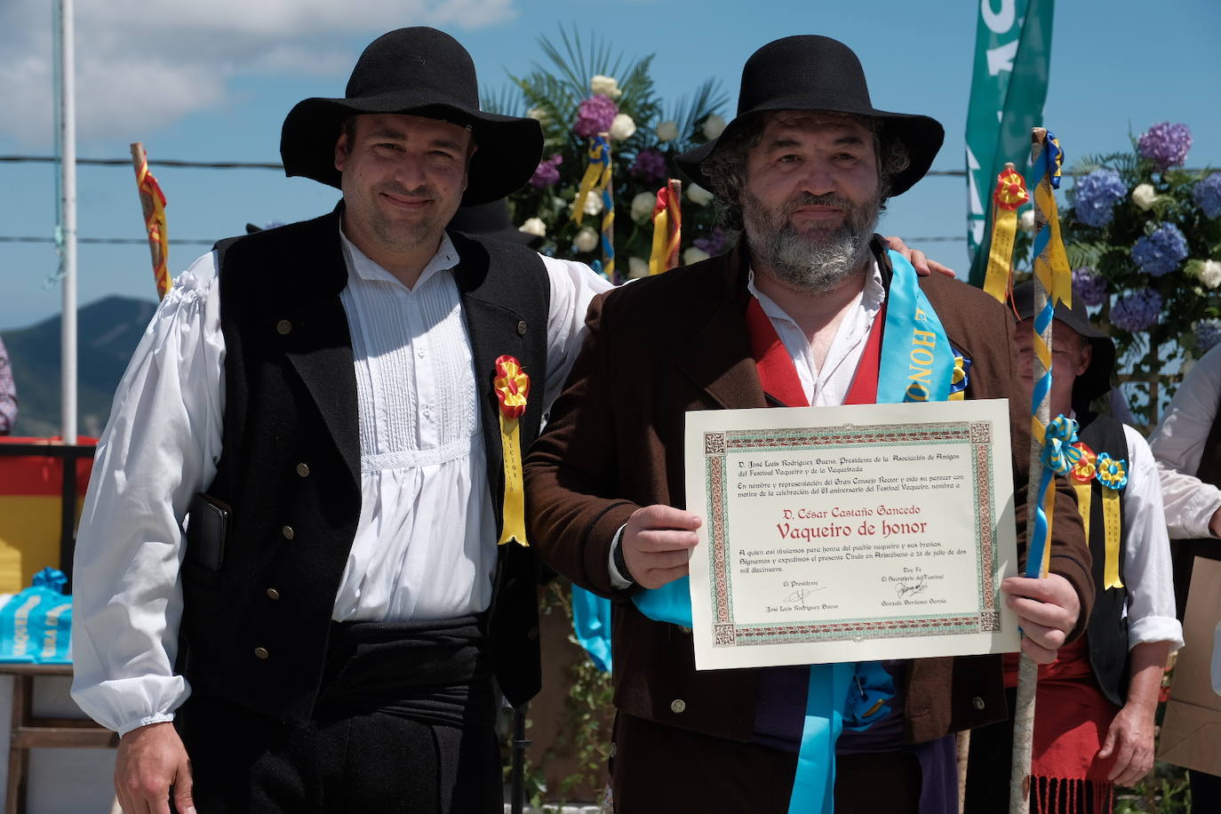 Un año más hubo boda vaqueira como manda la tradición