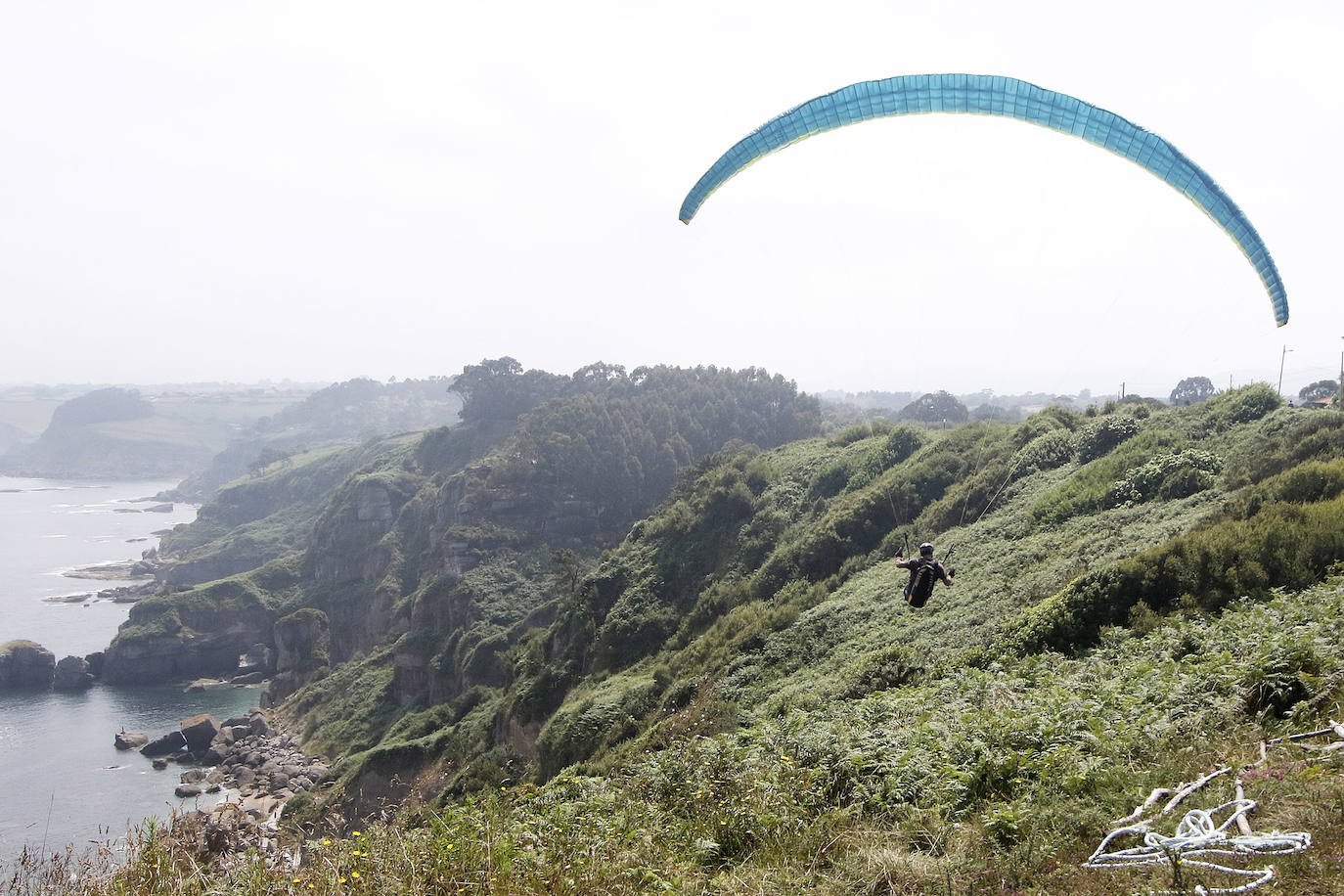 Tirarse en parapente y disfrutar de las vistas