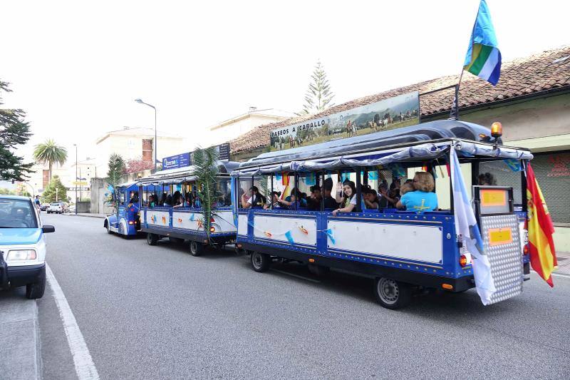 Cientos de niños tomaron parte en el Mini Sella, en el que será un aperitivo de la prueba grande que se celebrará el próximo sábado. 