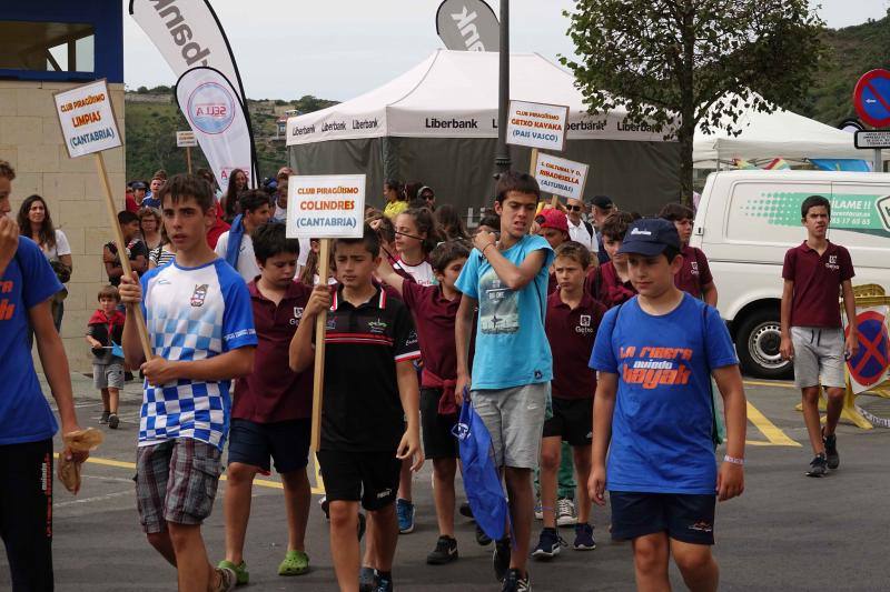 Cientos de niños tomaron parte en el Mini Sella, en el que será un aperitivo de la prueba grande que se celebrará el próximo sábado. 