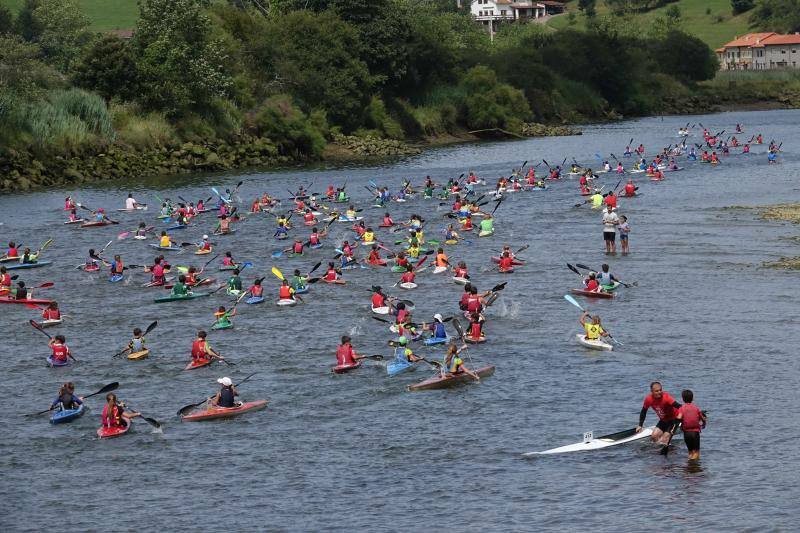 Cientos de niños tomaron parte en el Mini Sella, en el que será un aperitivo de la prueba grande que se celebrará el próximo sábado. 