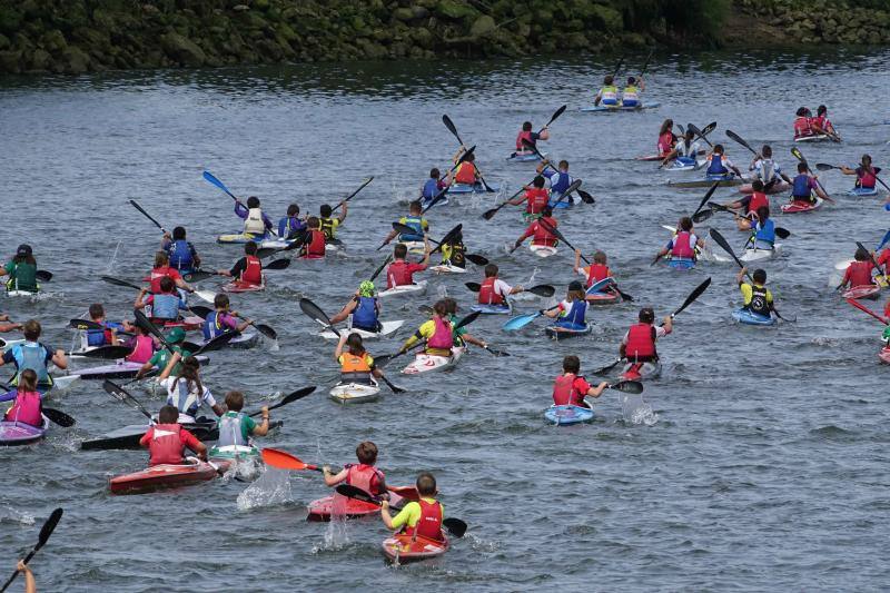 Cientos de niños tomaron parte en el Mini Sella, en el que será un aperitivo de la prueba grande que se celebrará el próximo sábado. 