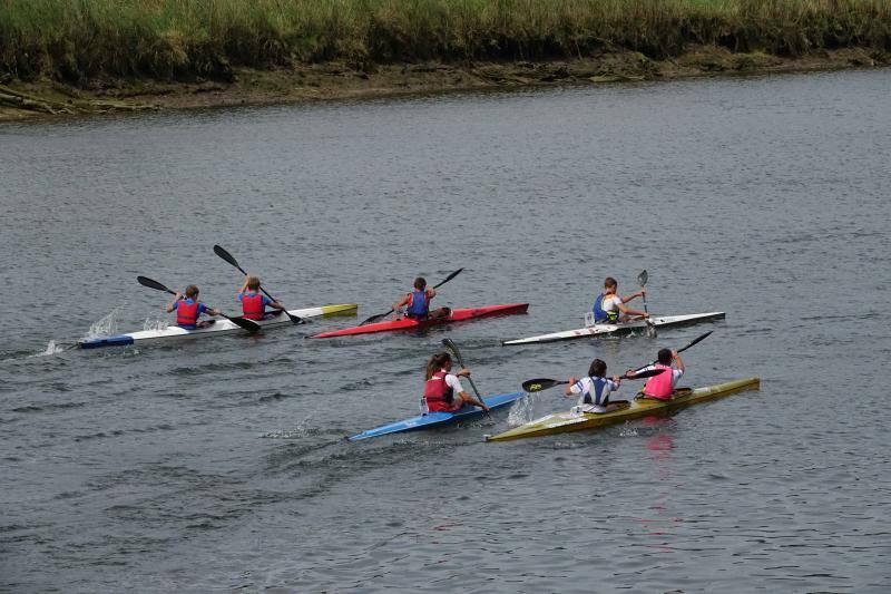 Cientos de niños tomaron parte en el Mini Sella, en el que será un aperitivo de la prueba grande que se celebrará el próximo sábado. 