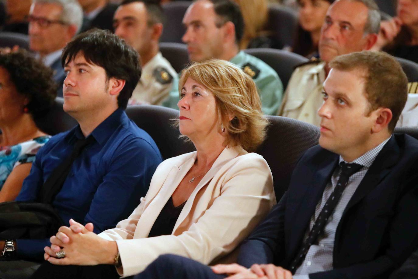 La ministra de Sanidad, Consumo y Bienestar Social, María Luisa Carcedo, ha inaugurado la 63 Feria de Muestras de Asturias, que se celebra en el recinto Luis Adaro de Gijón. Participaron en el acto, además, el presidente del Principado, Adrián Barbón; la alcaldesa de Gijón, Ana González, y el presidente de la Cámara de Comercio de Gijón, Félix Baragaño.