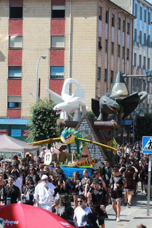 Cientos de personas se dan cita en una de las fiestas más populares del verano asturiano.