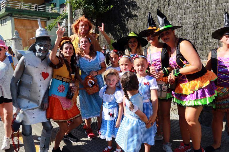 Cientos de personas se dan cita en una de las fiestas más populares del verano asturiano.