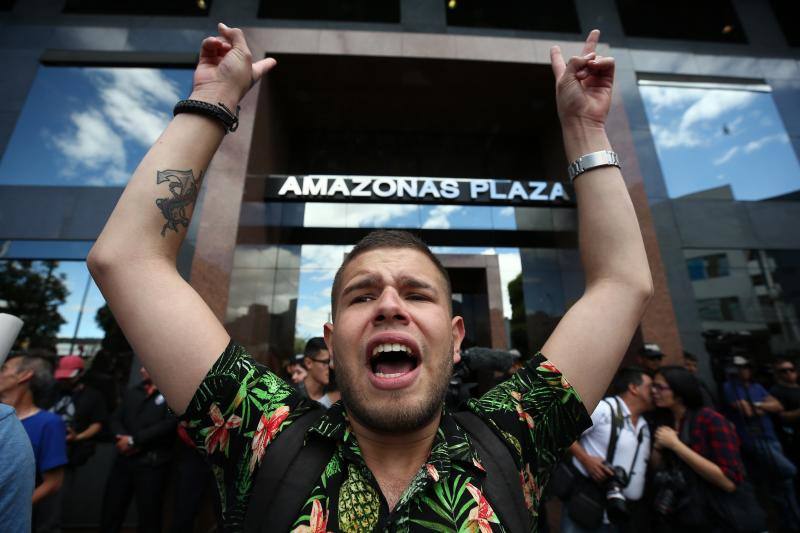 Distintas ciudades del mundo acogieron este viernes concentraciones en señal de protesta por las malas políticas del gobierno brasileño en cuanto a la gestión de los incendios del Amazonas.