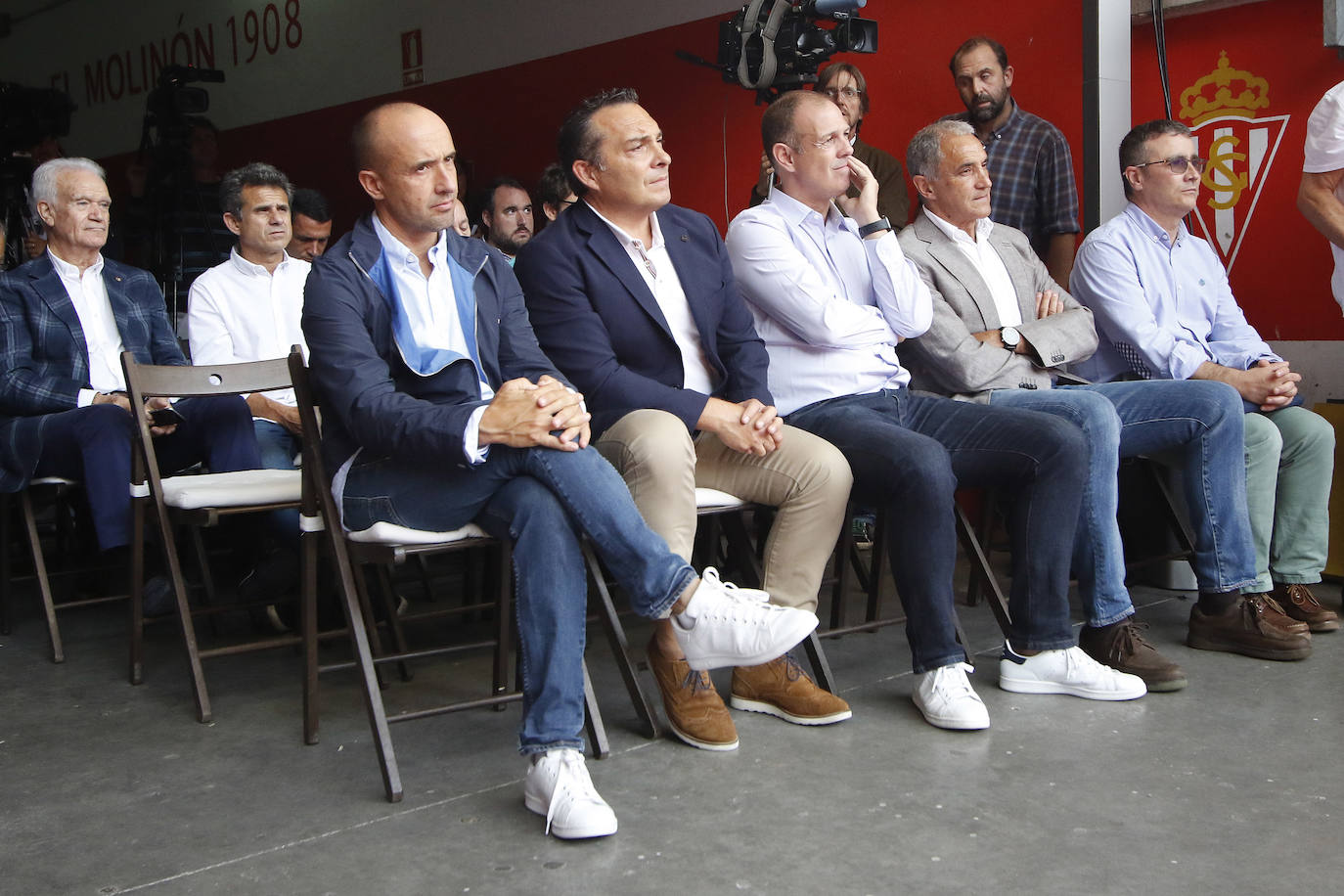 El encuentro, que tendrá lugar en El Monlinón, rendirá homenaje a Quini. 