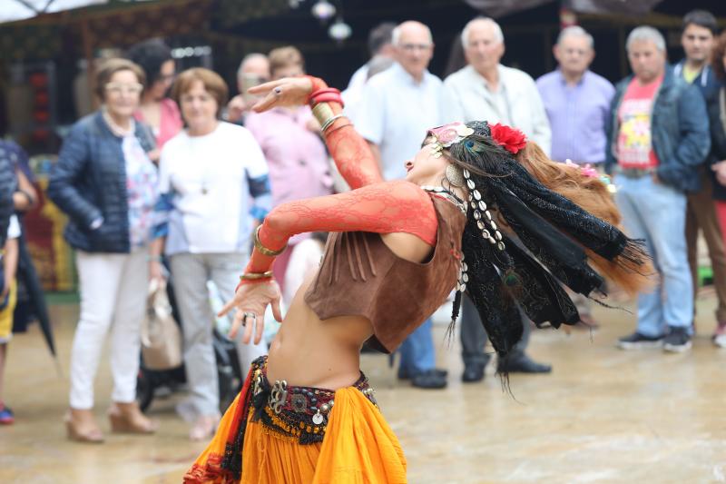 El Mercado Medieval de San Agustín reúne más de cien puestos de venta y gastronomía, atracciones infantiles y espectáculos de animación de calle.