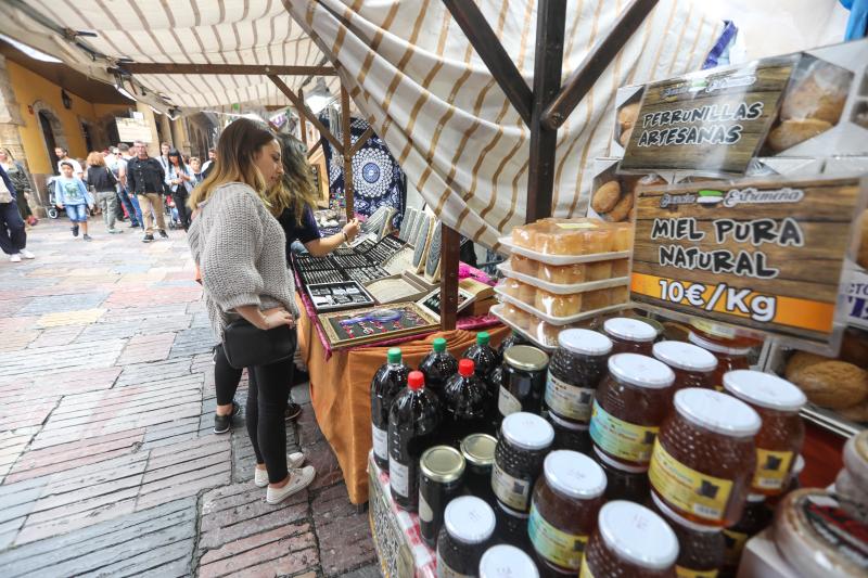 El Mercado Medieval de San Agustín reúne más de cien puestos de venta y gastronomía, atracciones infantiles y espectáculos de animación de calle.