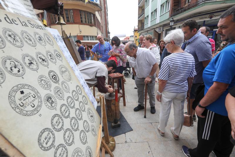 El Mercado Medieval de San Agustín reúne más de cien puestos de venta y gastronomía, atracciones infantiles y espectáculos de animación de calle.