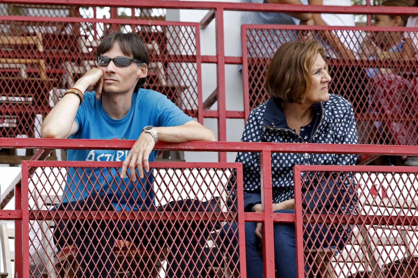 Las Mestas vive de nuevo el Concurso Hípico más importante del verano en España, que mantiene el carácter de oficial y que llega ya a los 77 años de vida. Emoción, saltos, galopes y 5 días por delante para cerrar el verano con un fin de semana de gran altura en Gijón.