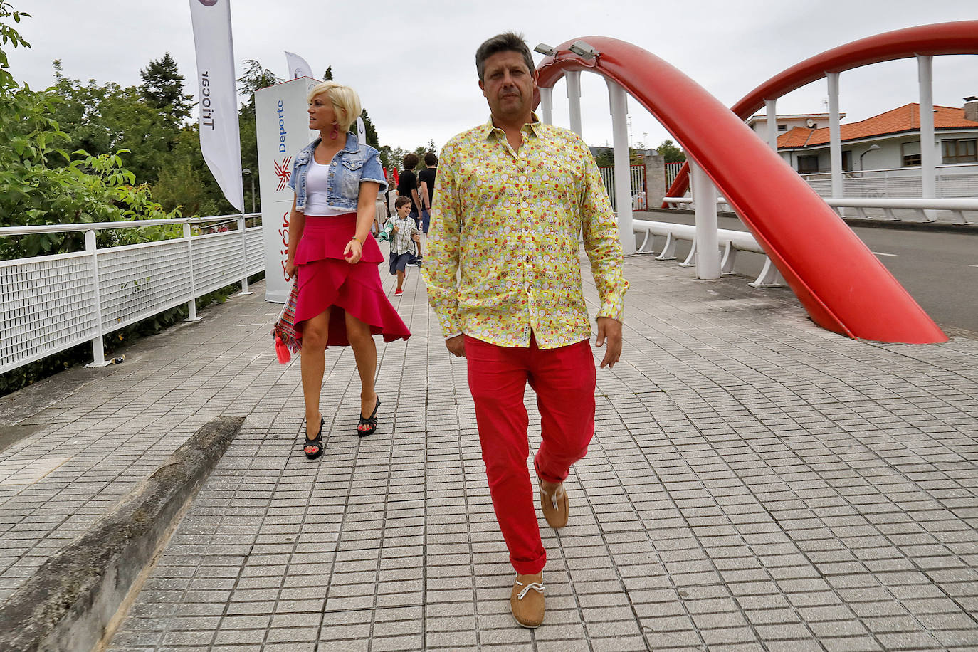 Las Mestas vive de nuevo el Concurso Hípico más importante del verano en España, que mantiene el carácter de oficial y que llega ya a los 77 años de vida. Emoción, saltos, galopes y 5 días por delante para cerrar el verano con un fin de semana de gran altura en Gijón.