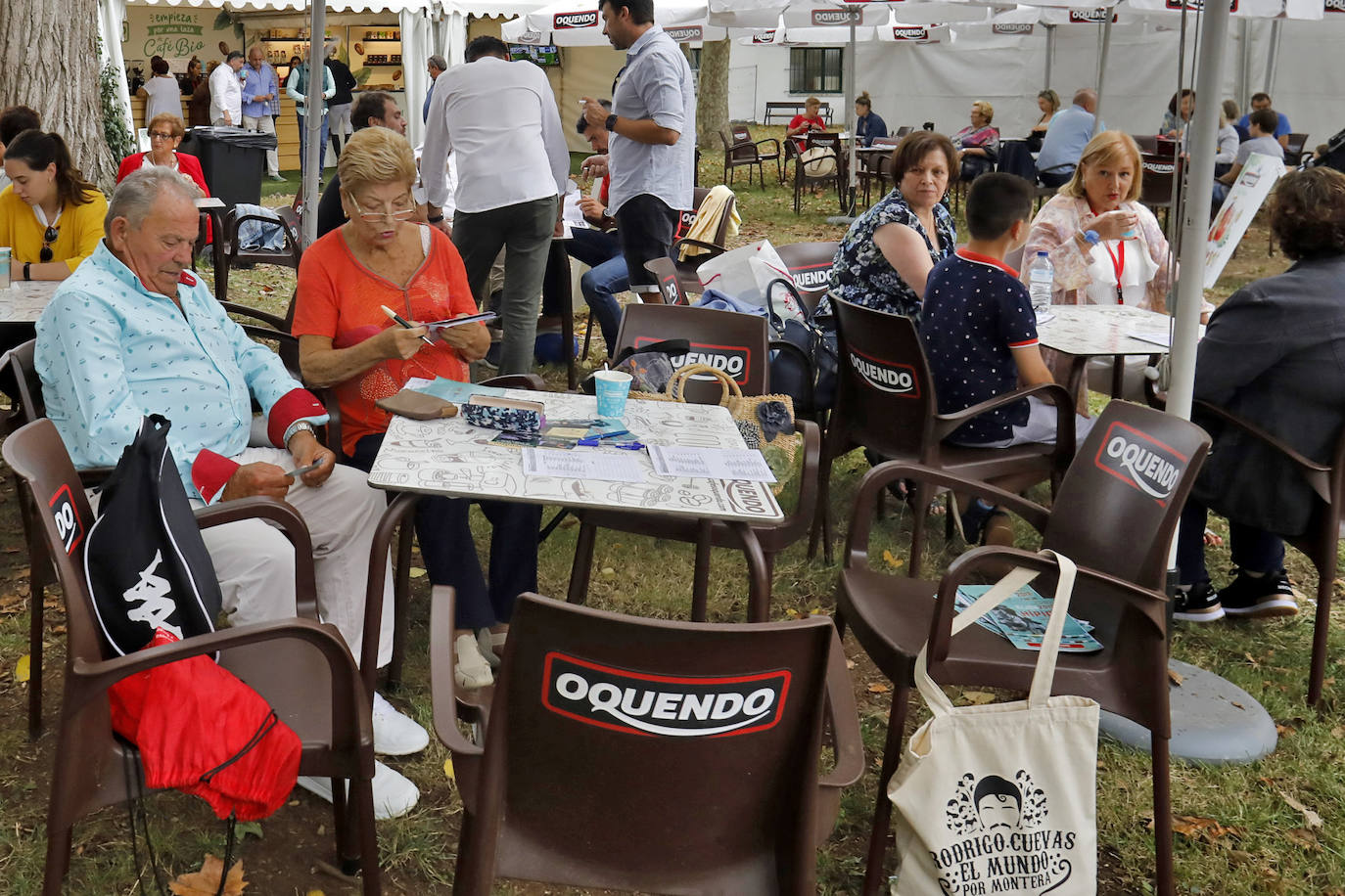 Las Mestas vive de nuevo el Concurso Hípico más importante del verano en España, que mantiene el carácter de oficial y que llega ya a los 77 años de vida. Emoción, saltos, galopes y 5 días por delante para cerrar el verano con un fin de semana de gran altura en Gijón.