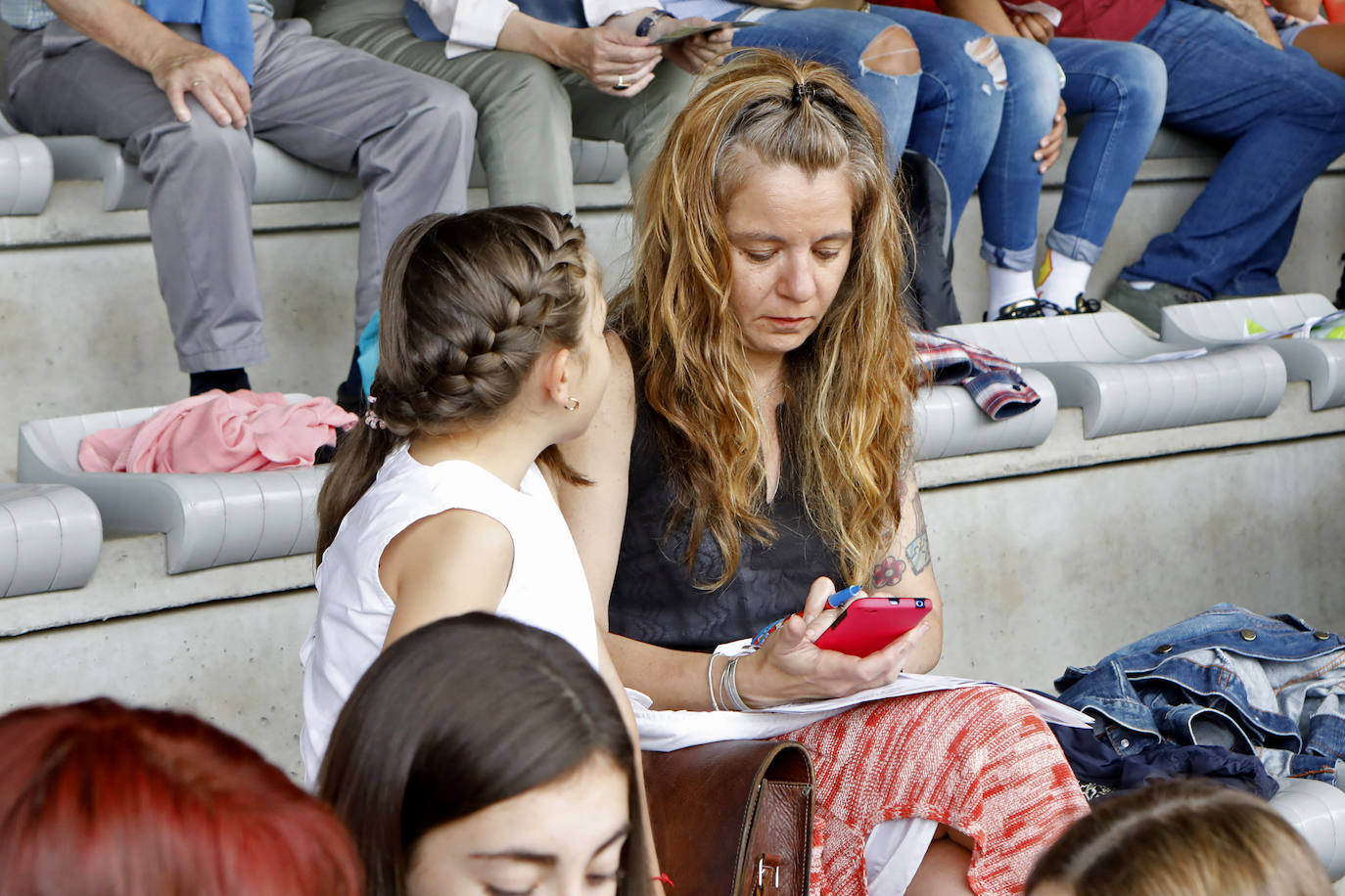 Las Mestas vive de nuevo el Concurso Hípico más importante del verano en España, que mantiene el carácter de oficial y que llega ya a los 77 años de vida. Emoción, saltos, galopes y 5 días por delante para cerrar el verano con un fin de semana de gran altura en Gijón.