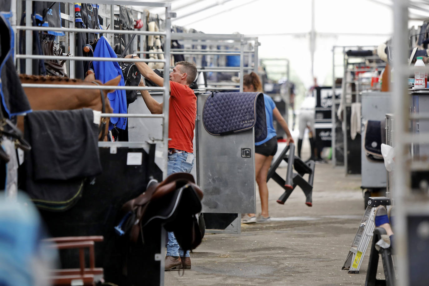 Fotos: El trabajo que no se ve en el Hípico de Gijón