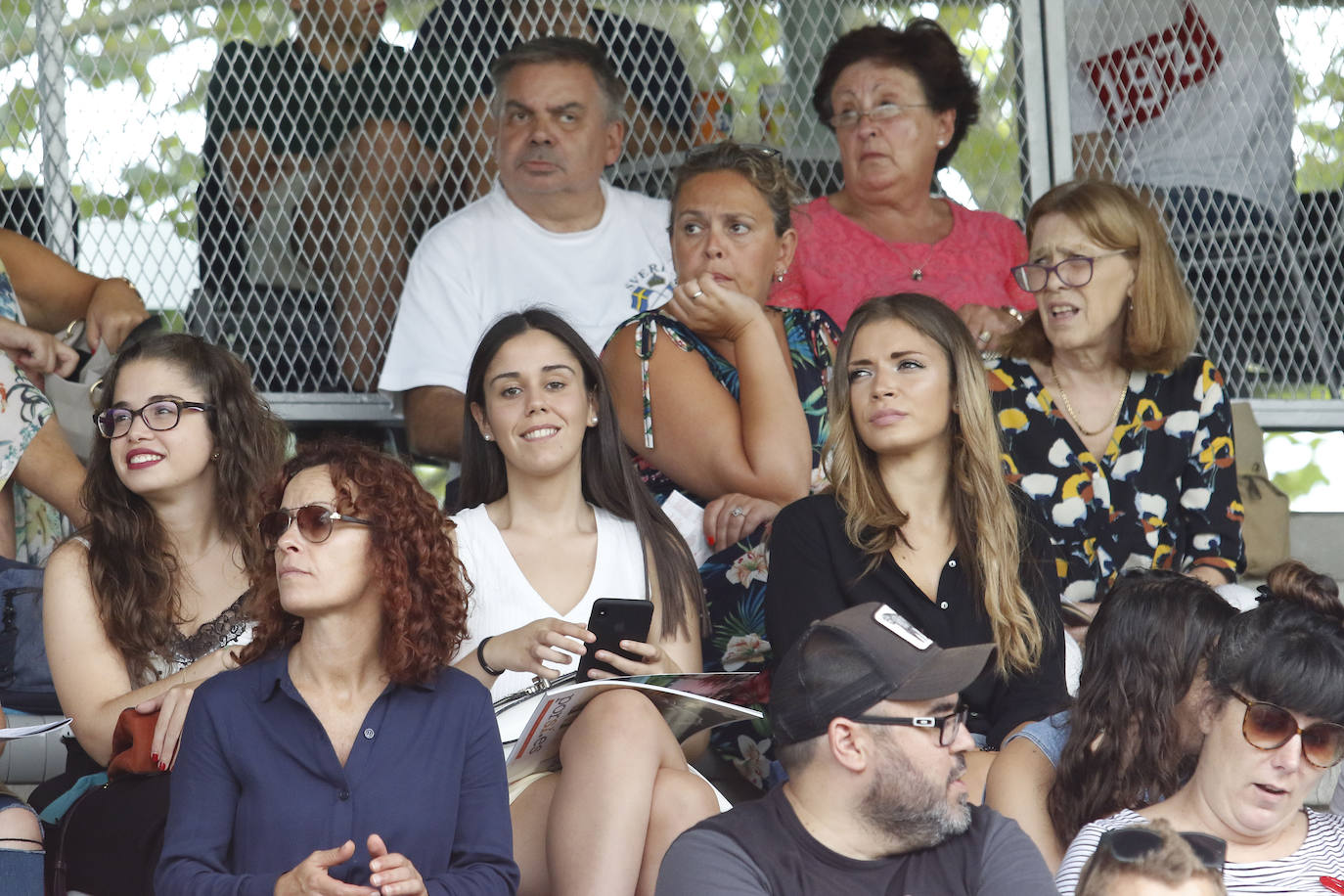 El hipódromo de Las Mestas acogió este sábado las pruebas del CSIO Gijón 2019.