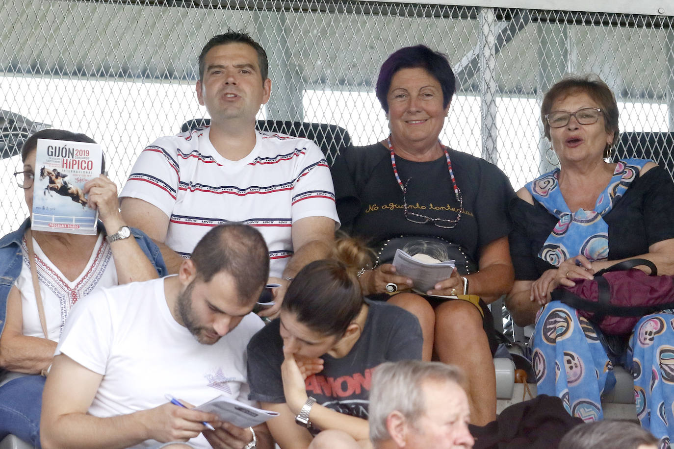 El hipódromo de Las Mestas acogió este sábado las pruebas del CSIO Gijón 2019.