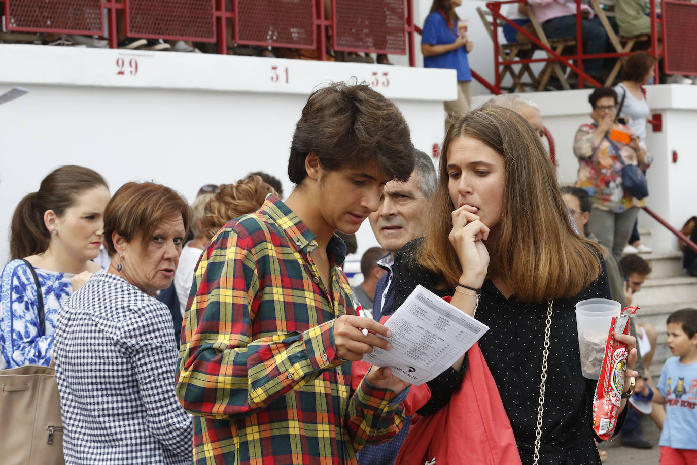 El hipódromo de Las Mestas acogió este sábado las pruebas del CSIO Gijón 2019.