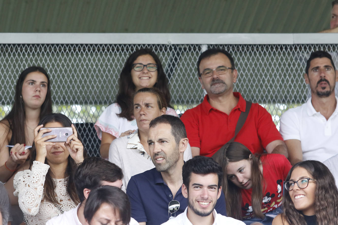 El hipódromo de Las Mestas acogió este sábado las pruebas del CSIO Gijón 2019.