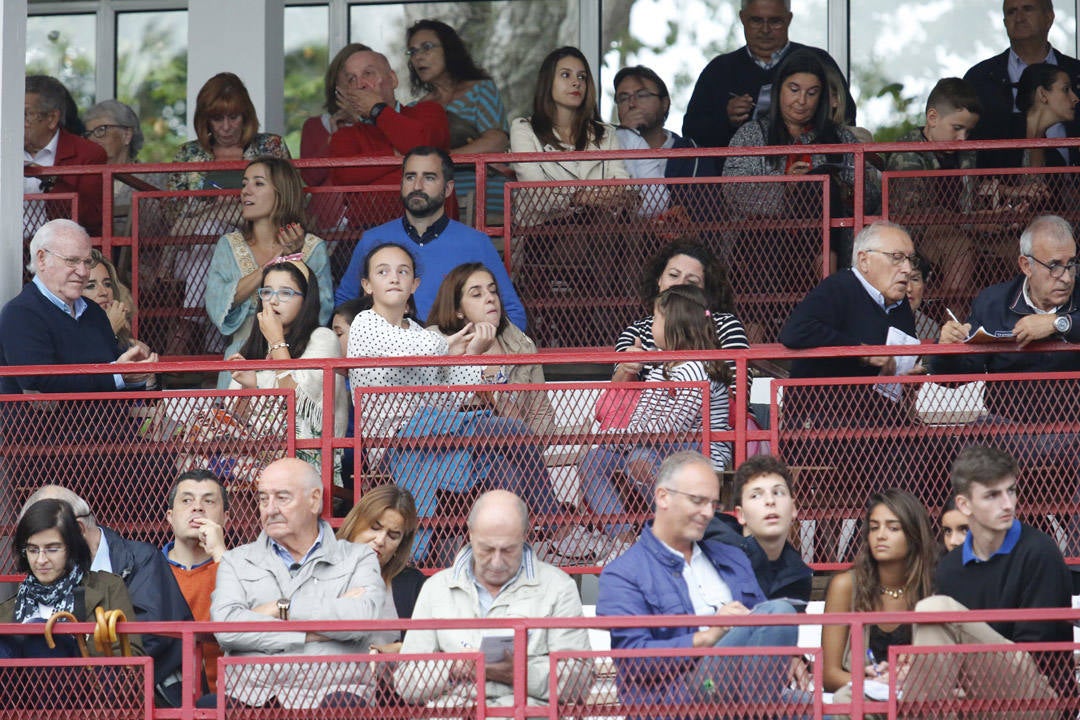 El hipódromo de Las Mestas acogió este domingo las últimas pruebas del CSIO Gijón 2019.