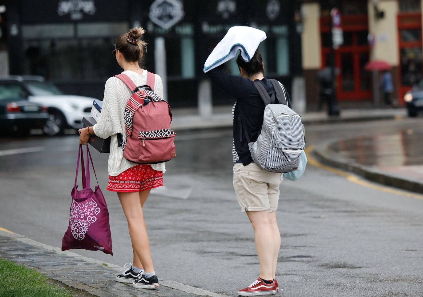 La región da la bienvenida al mes de septiembre con una jornada más propia del otoño.