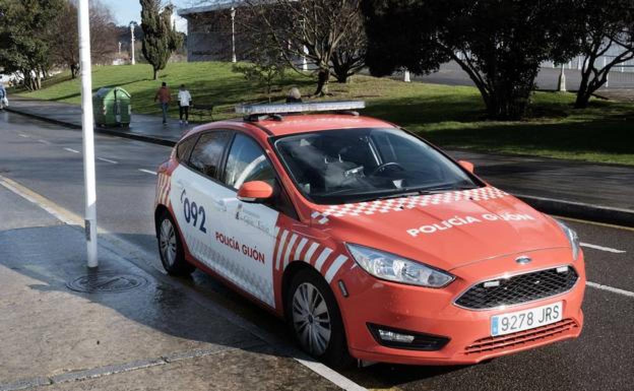 Arrestan a una mujer por arremeter contra su suegra en Nuevo Gijón