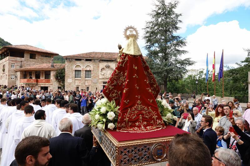 Fotos: Covadonga vuelve a reinar