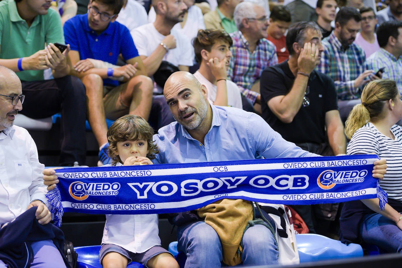 Fotos: ¿Estuviste en el partido entre el OCB - Real Madrid? ¡Búscate!