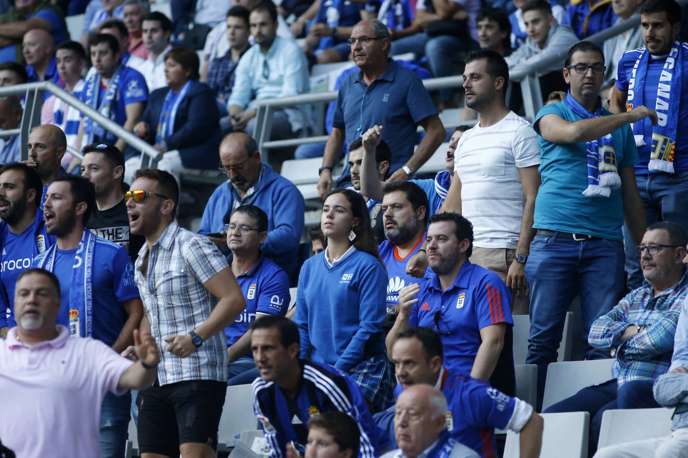 Los azules solo pudieron arrancar un empate ante el Extremadura (1-1), en un partido en el que fueron de menos a más.