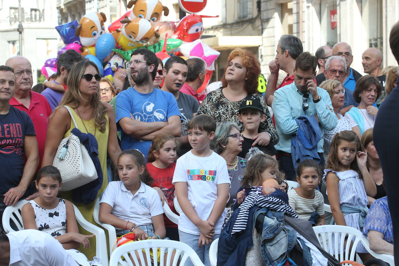 ¿Estuviste en el desfile del Día de América en Asturias? Búscate