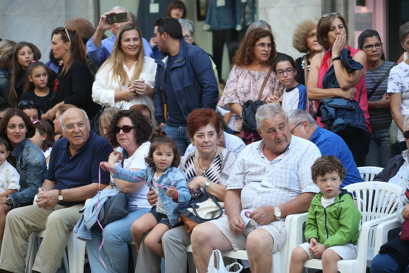 ¿Estuviste en el desfile del Día de América en Asturias? Búscate