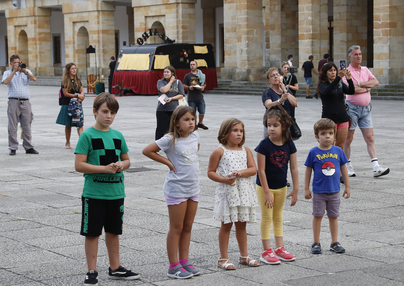 Se trata de la segunda edición de este festival que ofrece doce espectáculos de títeres, circo o 'clowns' para todos los públicos.