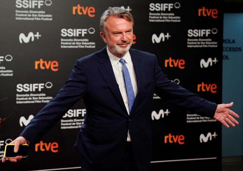 Los actores Kristen Stewart y Sam Neill y el director Alejandro Amenábar destacaron en la gala inaugural del Festival de San Sebastián, que congregó a un buen número de estrellas nacionales e internacionales.